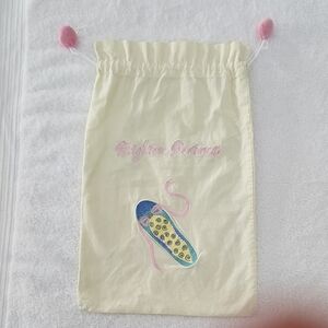 Brighton Footwear Embroidered Shoe Dust Bag